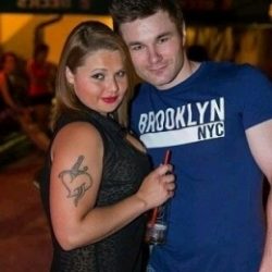 Молодая, сексуальная пара ищет девушку для приятного времяпрепровождения в Москве